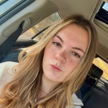 Baby-sitter in Peterborough: Emma