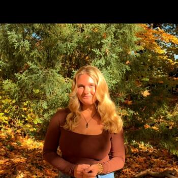 Babysitter in Yoder (Indiana): Riley