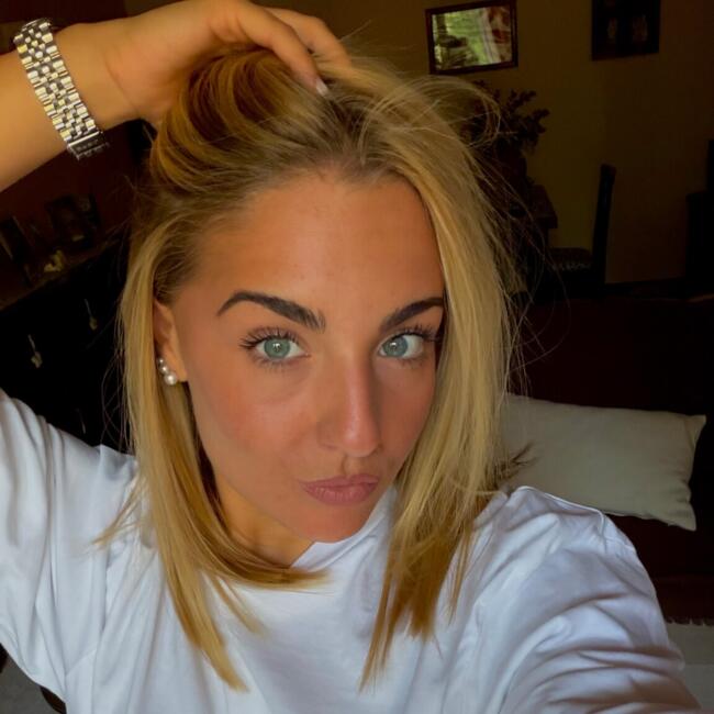 Babysitter in Caronno Pertusella: Micol