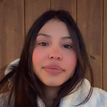 Canguro en Zaragoza: Dailyn