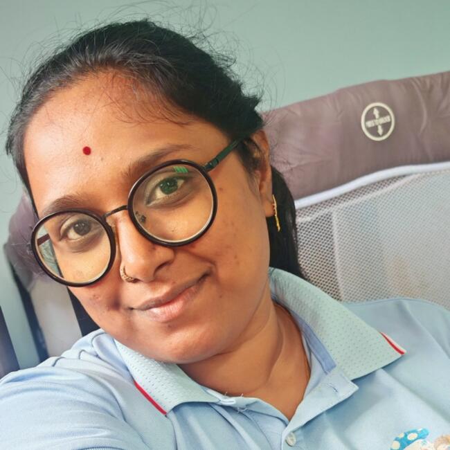 Babysitter in Petaling Jaya: Vasantha