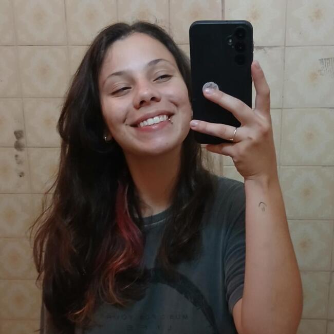 Babysitter in Viçosa: Maria Eduarda