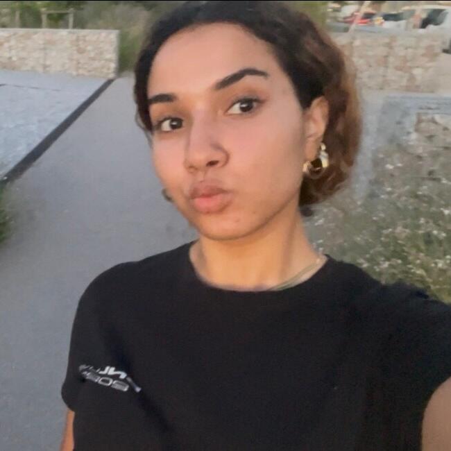 Babysitter in Argenteuil: Razika