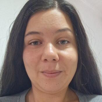 Babysitter in Caxias do Sul: Beatriz
