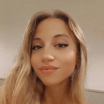 Babysitter a Ancona: Giada