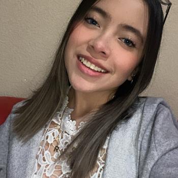 Niñera en Ojo de Agua: Amoirah