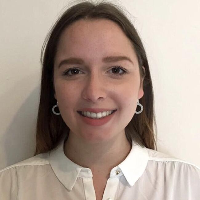 Babysitter in Boulogne-sur-Mer: Anna