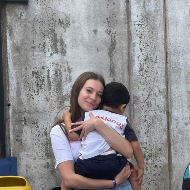 Varuška v Cerklje na Gorenjskem: Anesa