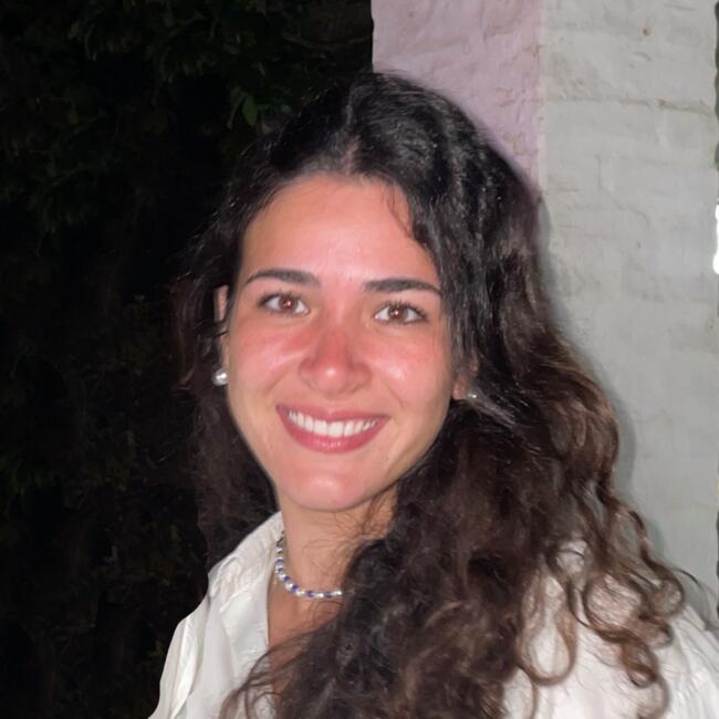 Babysitter in Montevideo: Camila