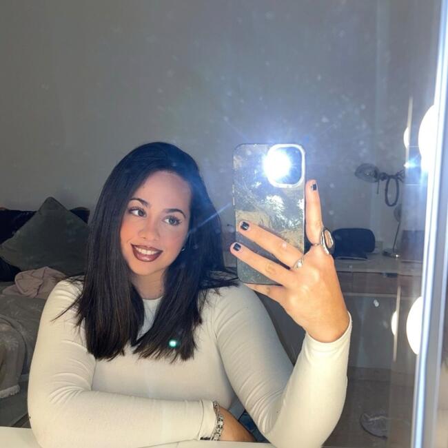 Niñera en Málaga: Ainhoa