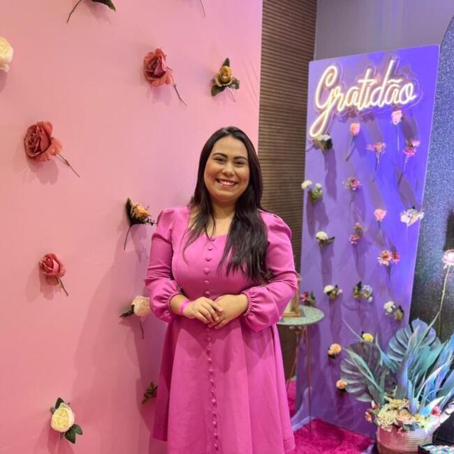 Babysitter in Canela: Isamara