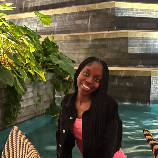 Babysitter in London: Myah