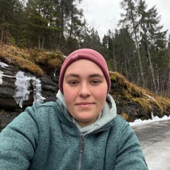 Babysitter in Differdange: Julie