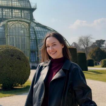 Babysitter in Wien: Mariia