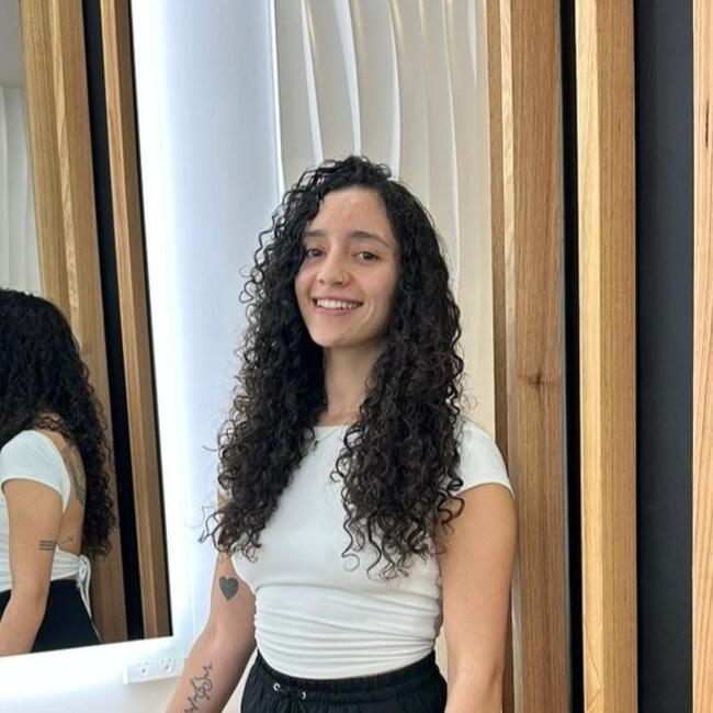 Babysitter in Sydney: Valentina