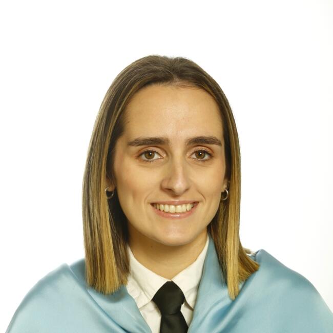 Babysitter in Vigo: Yvonne