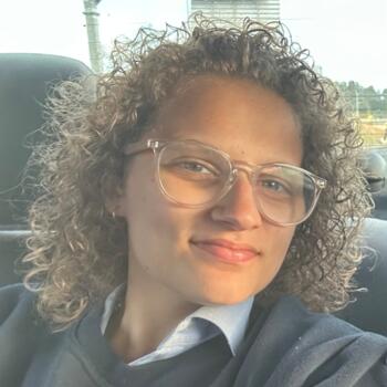 Babysitter in Cascais: Madalena