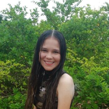 Babysitter in Natal: Flavia