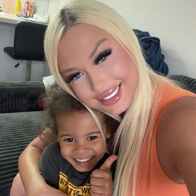Baby-sitter in Brampton: Brooke