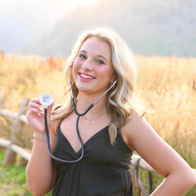 Nanny in Parker (Colorado): Lexi