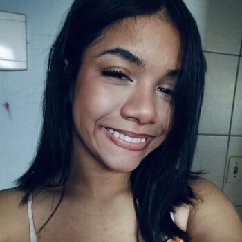 Babysitter in Trindade: Vitória