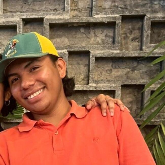 Niñera en Atalaya: Angel David