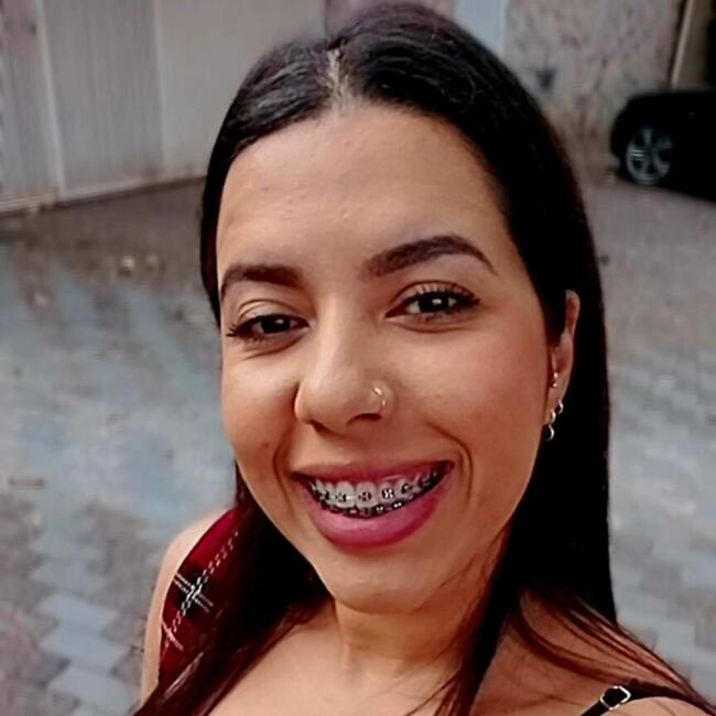 Babysitter in São Paulo: Mayara