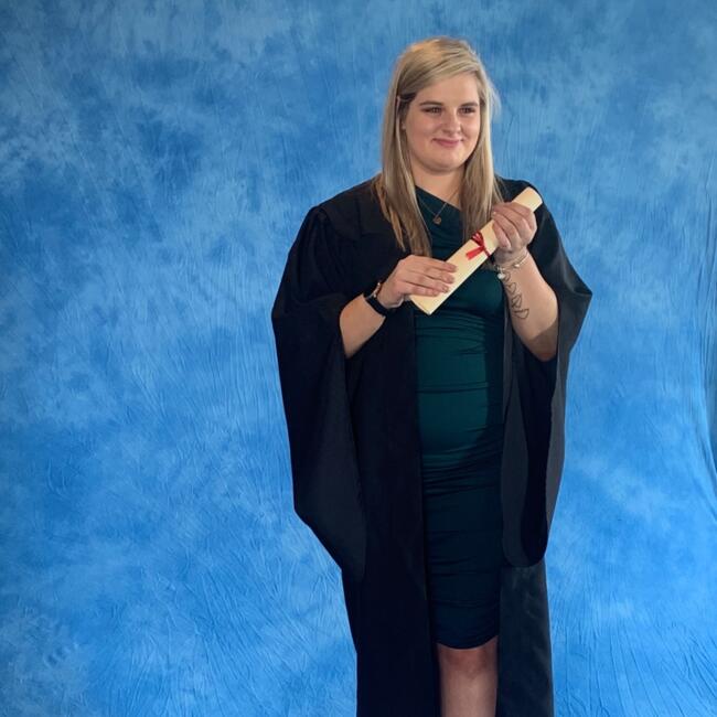 Babysitter in Sligo: Lucy