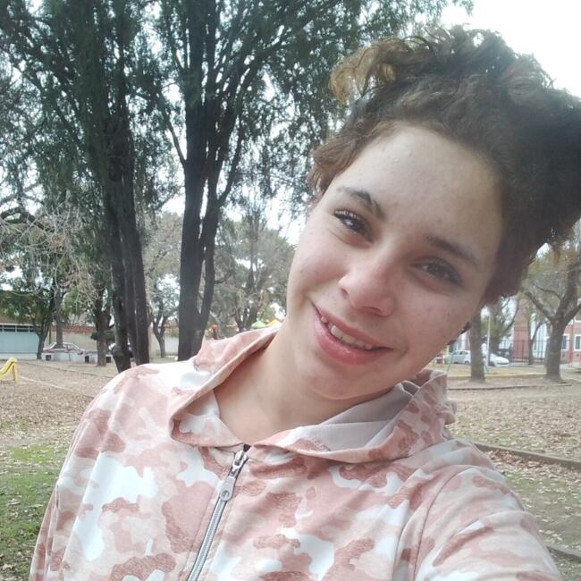 Babysitter in San Pedro: Victoria