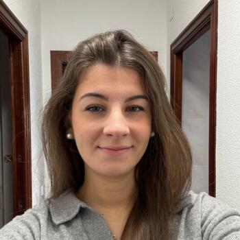 Babysitter in Tarragona: Queralt