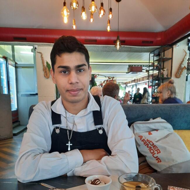 Babysitter in Haskovo: Антон