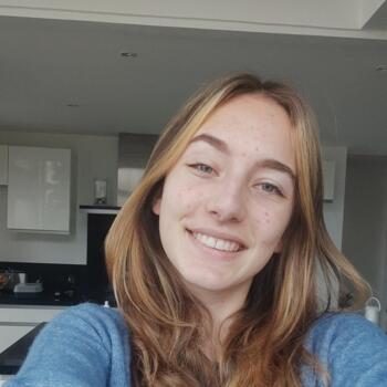 Babysitter in Avernes: Mathilde