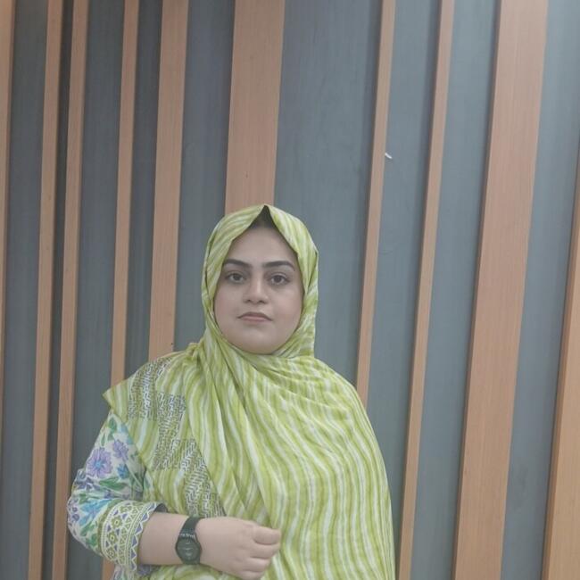 Babysitter in Gujranwala: Shujina