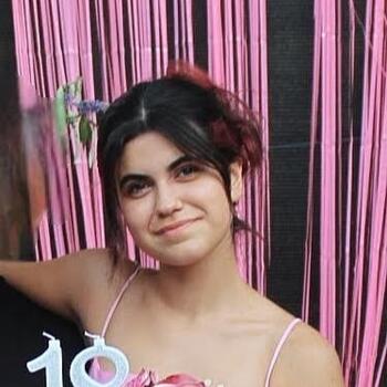 Babysitter a Livorno: Sara