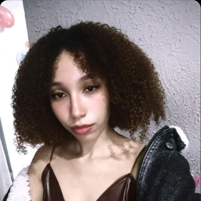 Babysitter in São Paulo (São Paulo): Evellyn