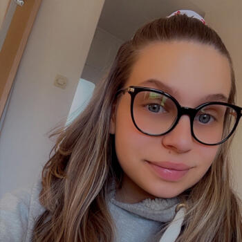 Baby-sitter Cluses: Cassy