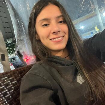 Babysitter Pergamino: Gina