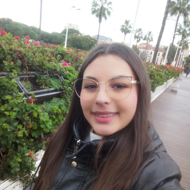 Canguro en Alcira: Mariana