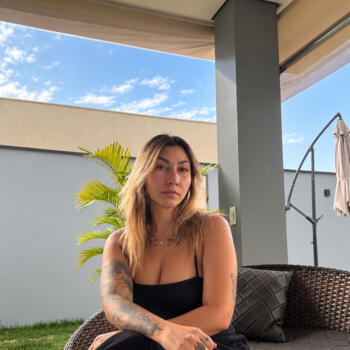 Babá Brasília: Jenny