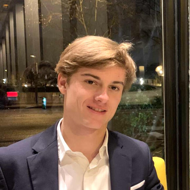 Babysitter in Meylan: Louis