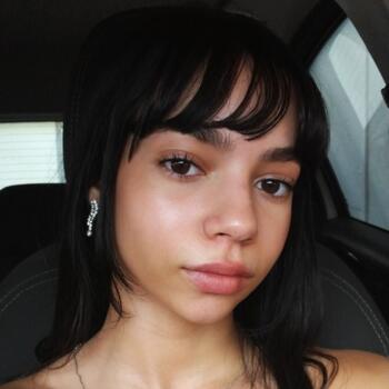 Babysitter Timóteo: Emilly