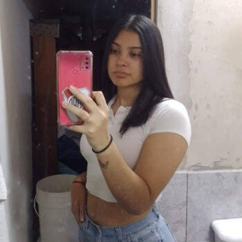 Babysitter in San Juan Bautista: Abril