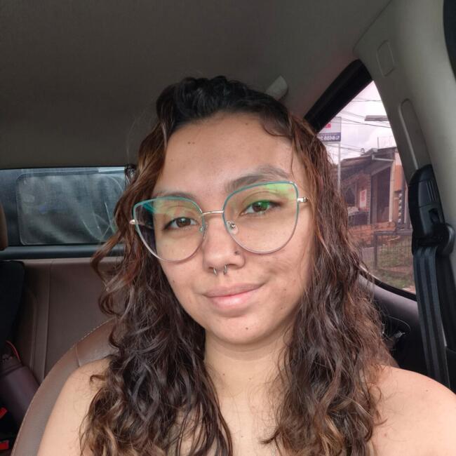 Babysitting job in Alajuela: Valeria