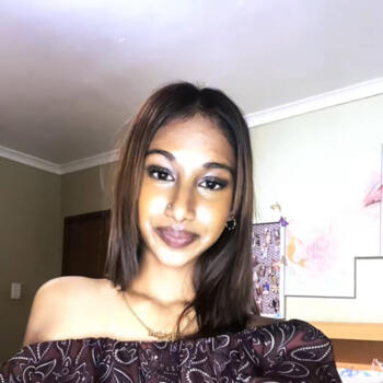 Babysitter in Phoenix: Abigail