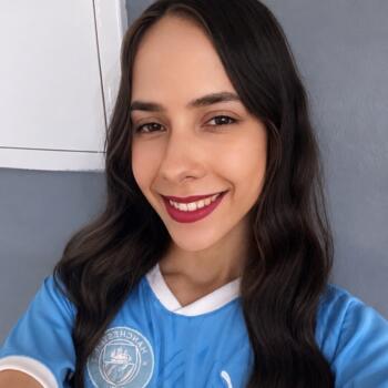 Babysitter in Goianinha: Maria Júlia