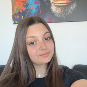 Babysitter Lentilly: Eva