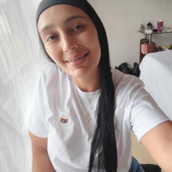 Babysitter in Cariari (Provincia de Limón): Ildania