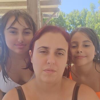 Job de garde d'enfants à Cabannes: job de garde d'enfants Aurelie