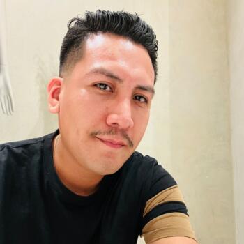 Δουλειά για babysitter στην περιοχή Ciudad Nezahualcoyotl: δουλειά φύλαξης παιδιών Miguel Angel