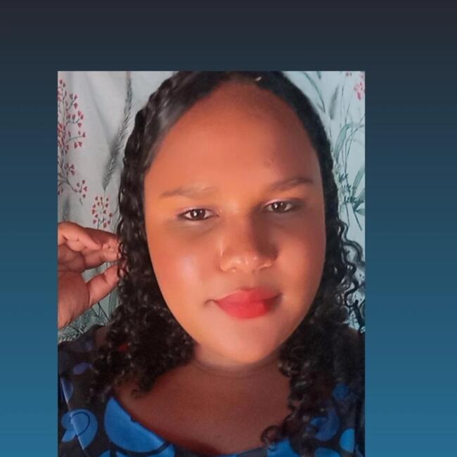 Babá em Limoeiro: Laiane